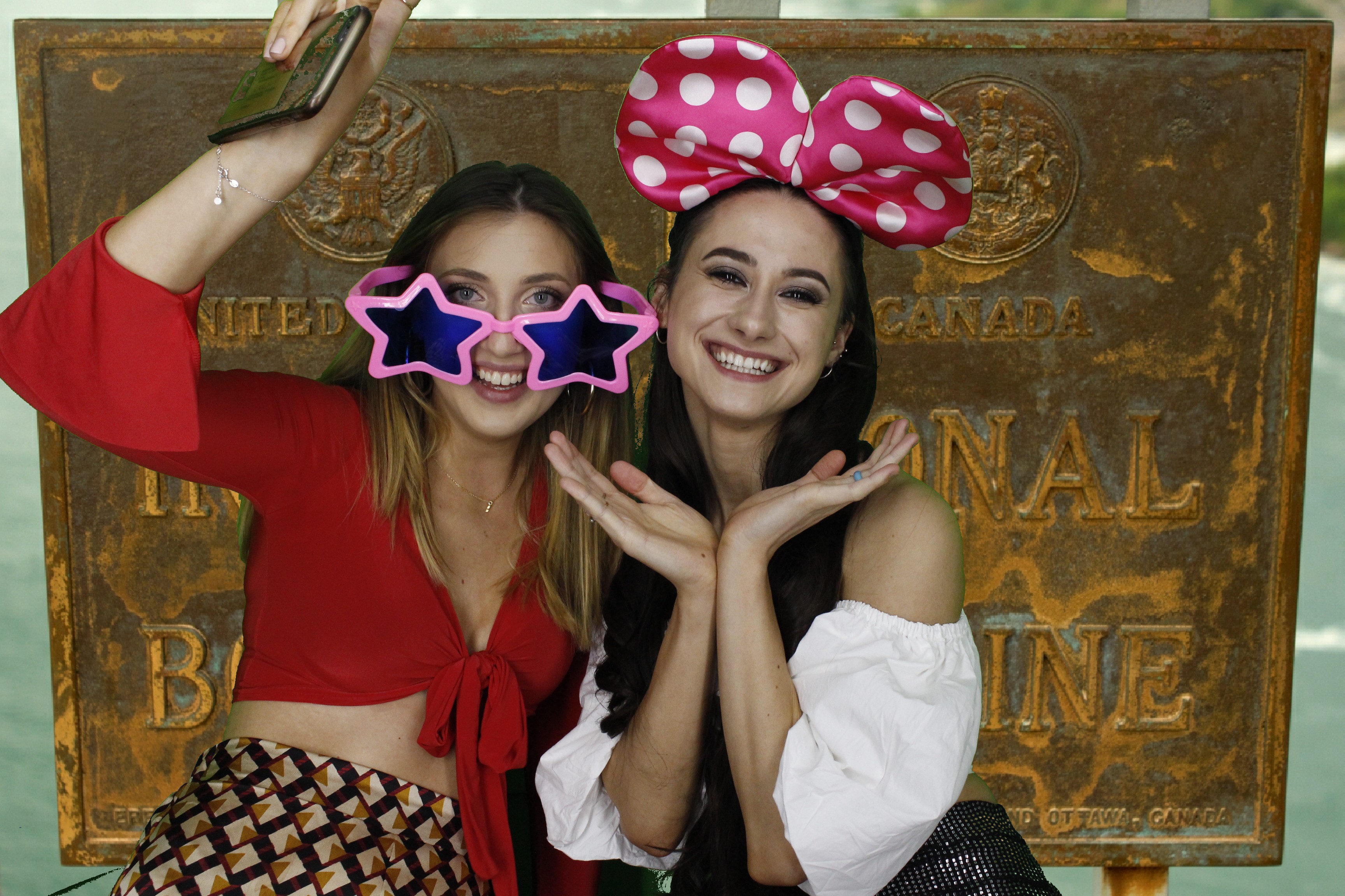 Debbies 21st birthday party | View more photos from the event at gallery.myphotoboothexperience.co.uk/u/MyPhotoBoothExperienceLtd/Debbies-21st-birthday-party
